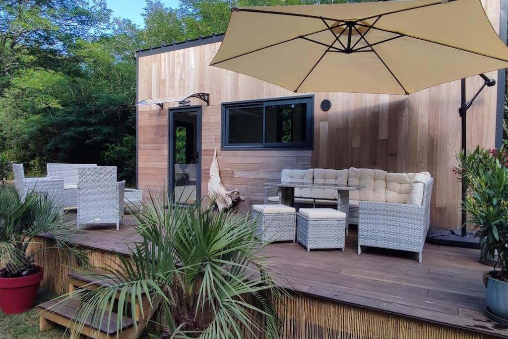 Вілла Tiny House Chez Caroline Gaillan-en-Medoc Екстер'єр фото